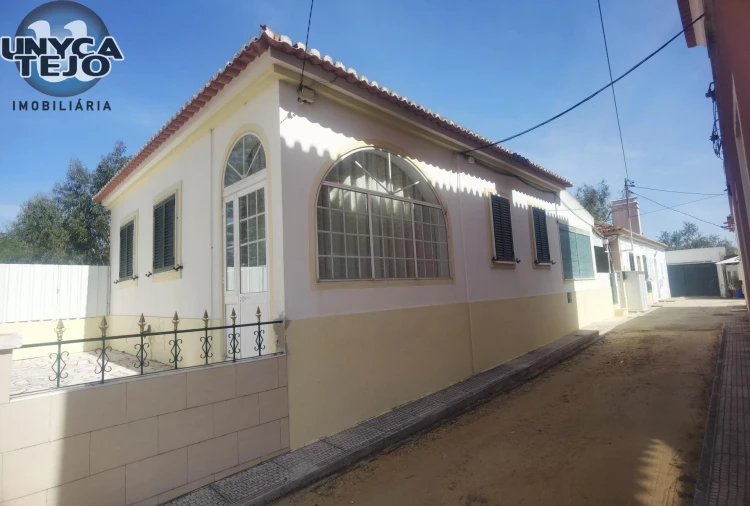 Moradia T3 para Venda em Seixal, Arrentela e Aldeia de Paio Pires Foto 24