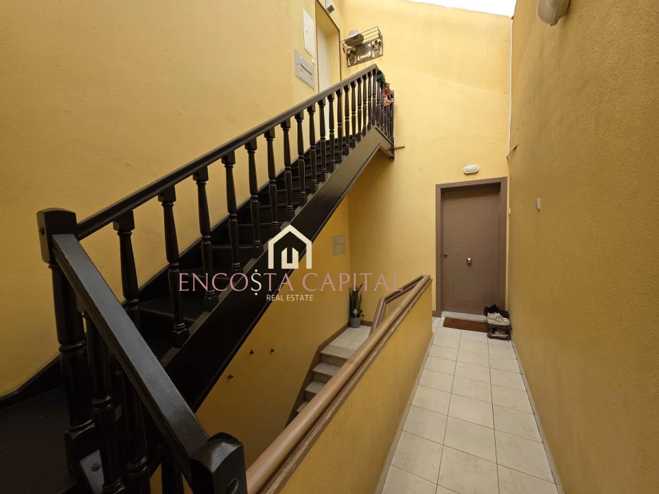 Apartamento T1 para Venda em Oeiras e São Julião da Barra, Paço de Arcos e Caxias Foto 25