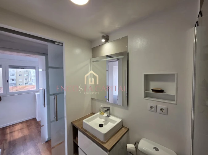 Apartamento T1 para Venda em Oeiras e São Julião da Barra, Paço de Arcos e Caxias Foto 19