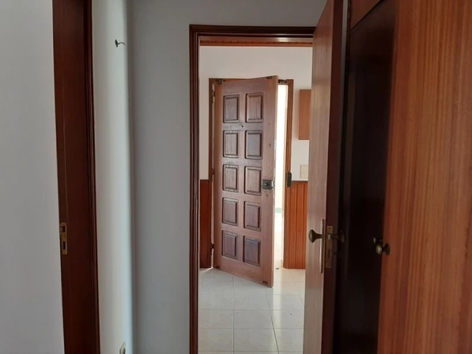 Apartamento T4 para Venda em Charneca de Caparica e Sobreda Foto 5