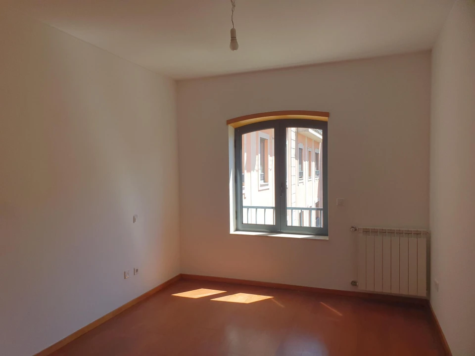 Apartamento T2 para Venda em Oliveira do Douro Foto 10