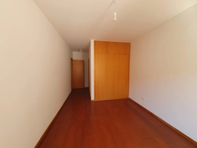 Apartamento T2 para Venda em Oliveira do Douro Foto 11