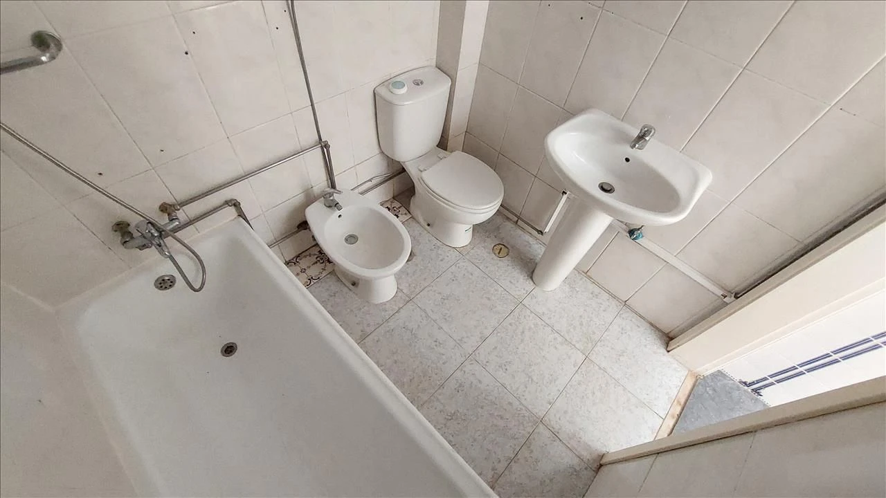 Apartamento T2 para Venda em Massamá e Monte Abraão Foto 9