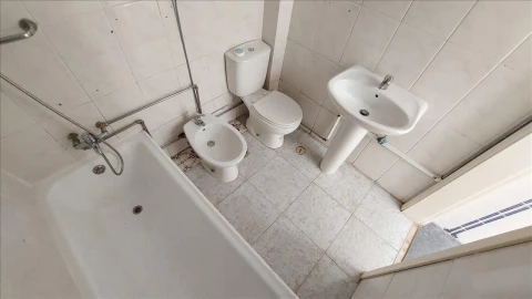 Apartamento T2 para Venda em Massamá e Monte Abraão