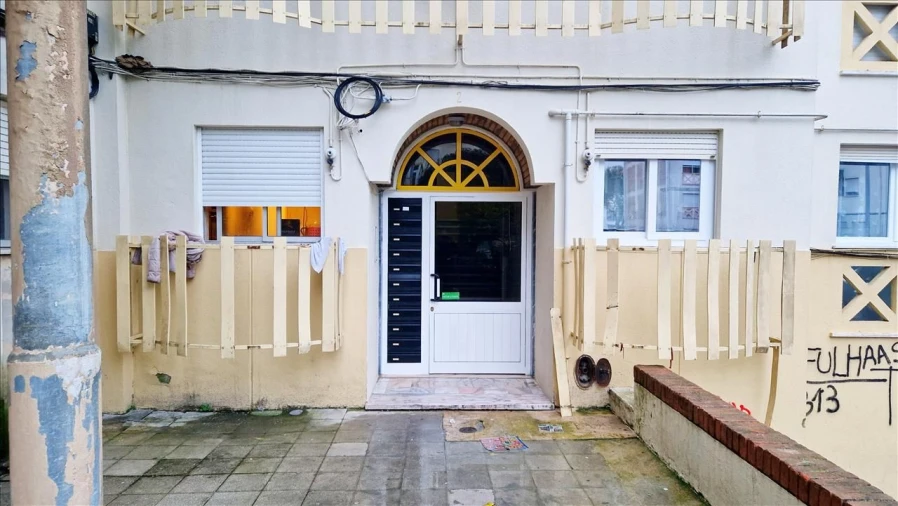 Apartamento T2 para Venda em Agualva e Mira-Sintra Foto 17