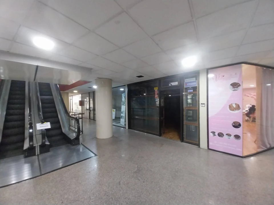 Negócio para Venda em Leiria, Pousos, Barreira e Cortes Foto 7