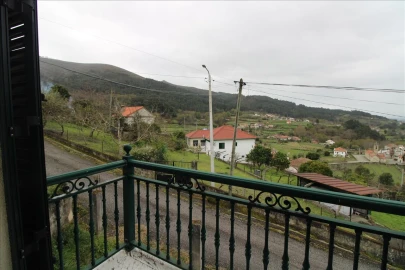 Moradia T2 para Venda em Penso