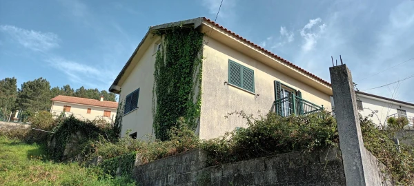 Moradia T2 para Venda em Penso
