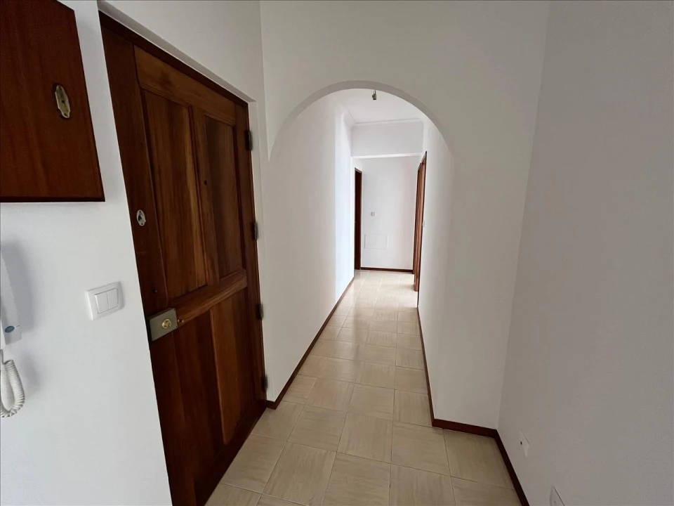 Apartamento T2 para Venda em Cacém e São Marcos Foto 3