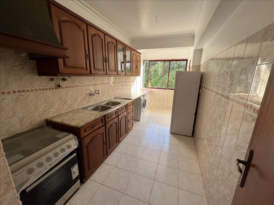 Apartamento T2 para Venda em Cacém e São Marcos Foto 8