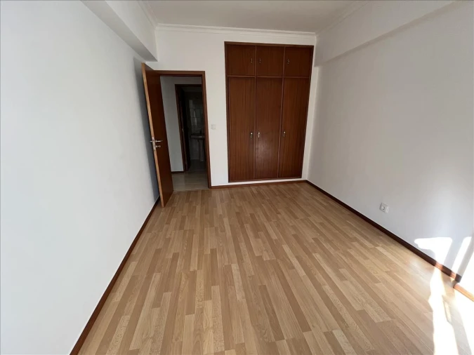 Apartamento T2 para Venda em Cacém e São Marcos Foto 14