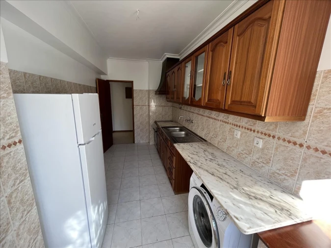 Apartamento T2 para Venda em Cacém e São Marcos Foto 10