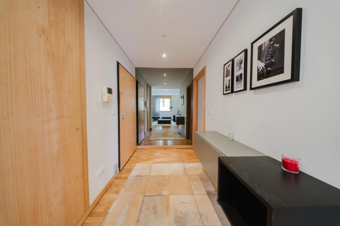 Apartamento T2 para Venda em Ramalde Foto 5