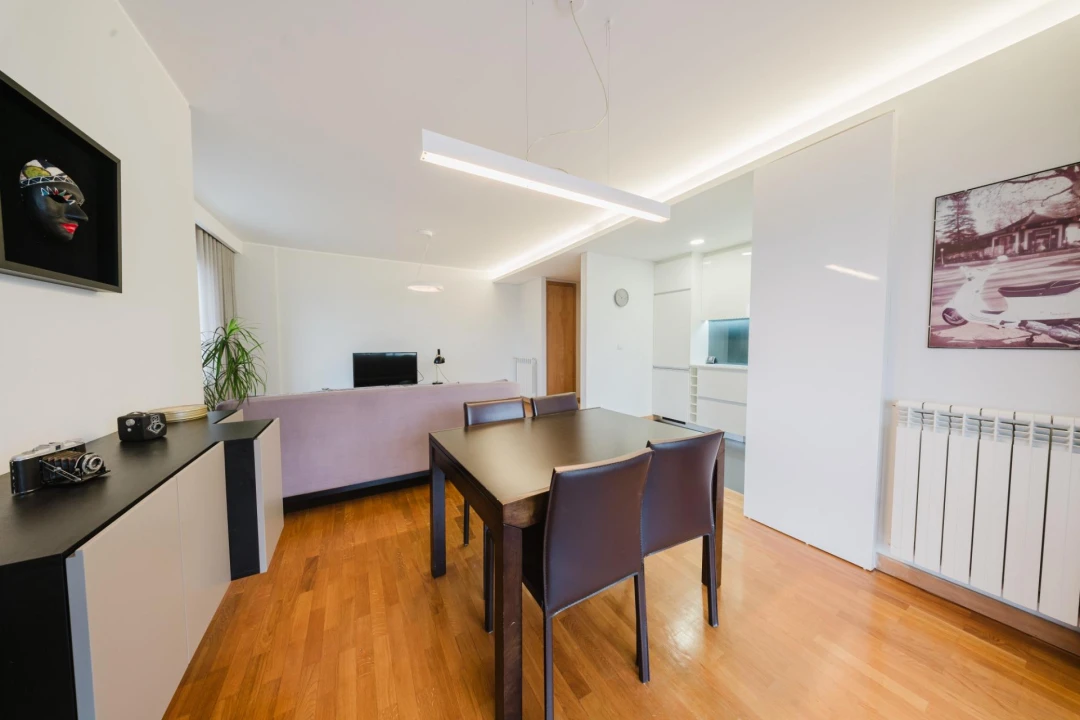 Apartamento T2 para Venda em Ramalde Foto 12