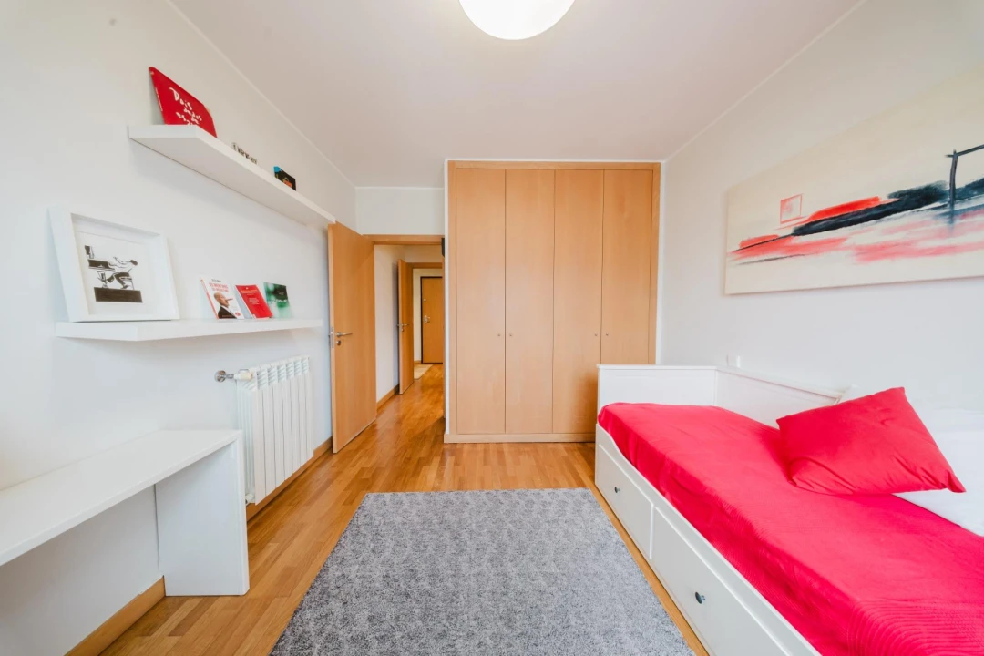 Apartamento T2 para Venda em Ramalde Foto 8