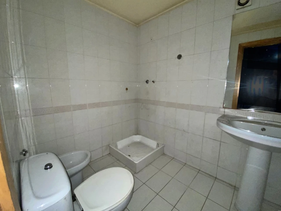 Apartamento T4 para Venda em Azurem Foto 30