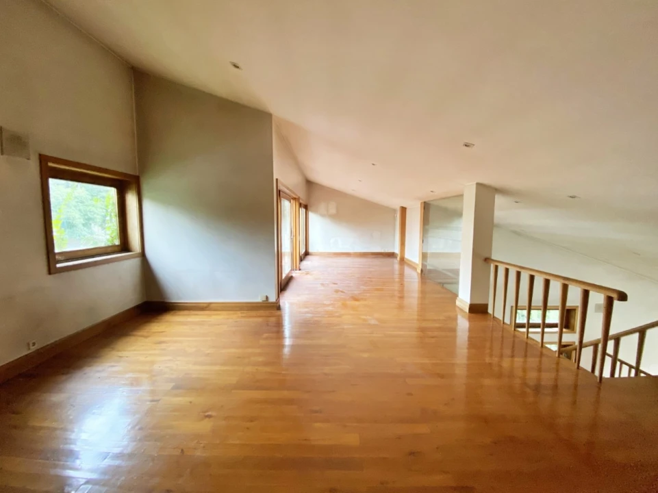 Apartamento T4 para Venda em Azurem Foto 10