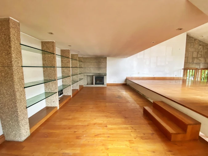 Apartamento T4 para Venda em Azurem Foto 7