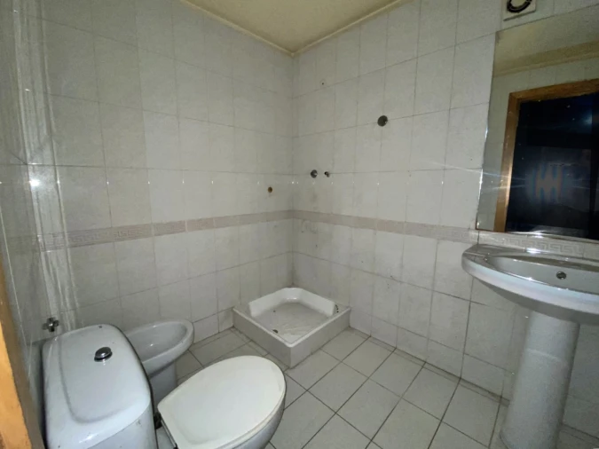 Apartamento T4 para Venda em Azurem Foto 30