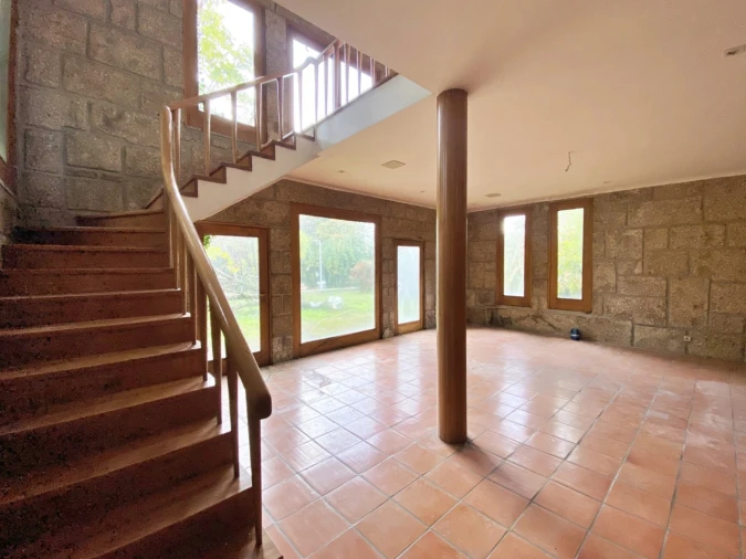 Apartamento T4 para Venda em Azurem Foto 29