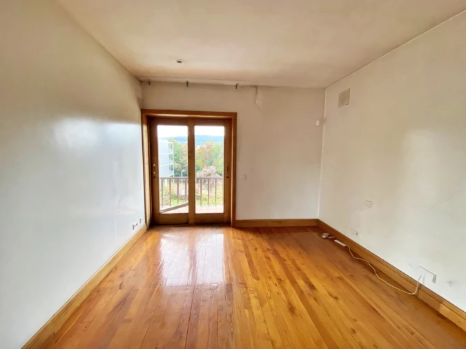 Apartamento T4 para Venda em Azurem Foto 34