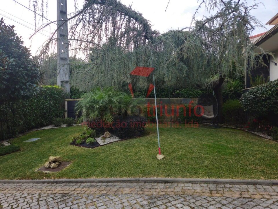 Moradia T3 para Venda em Manhente Foto 14