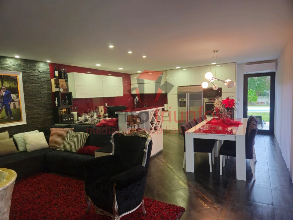 Moradia T3 para Venda em Manhente Foto 20