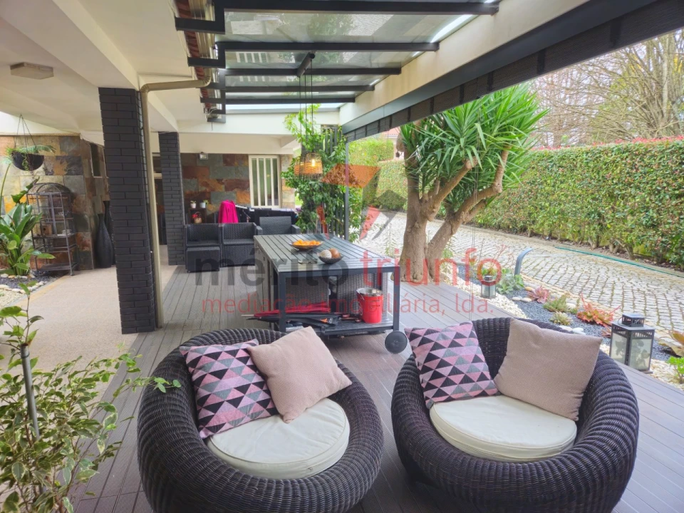 Moradia T3 para Venda em Manhente Foto 27