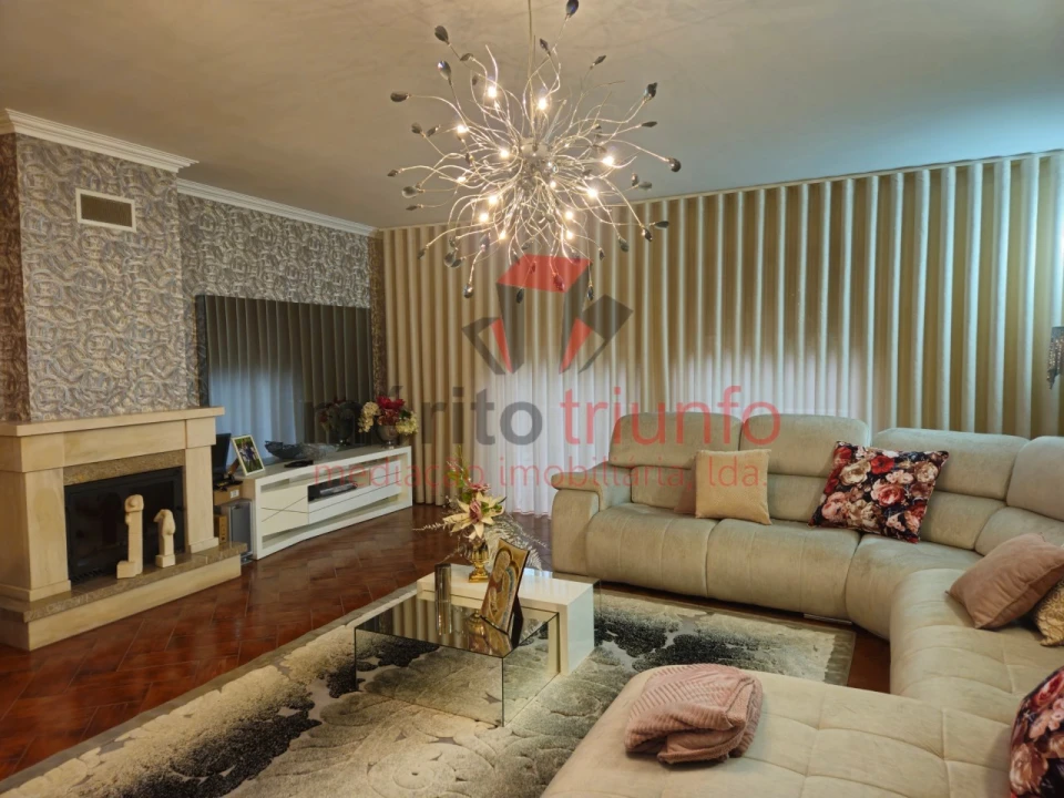 Moradia T3 para Venda em Manhente Foto 41