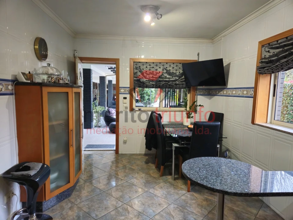 Moradia T3 para Venda em Manhente Foto 55