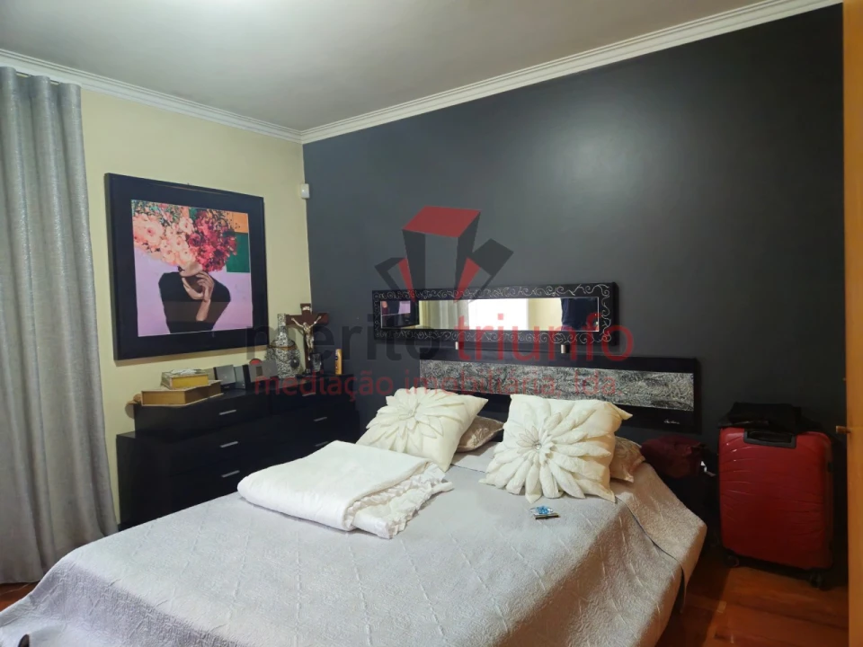 Moradia T3 para Venda em Manhente Foto 72