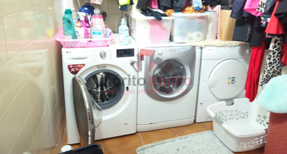 Moradia T3 para Venda em Manhente Foto 37