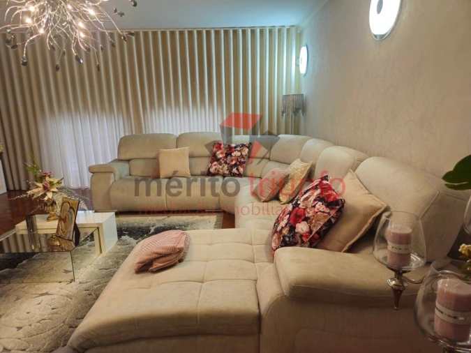 Moradia T3 para Venda em Manhente Foto 38