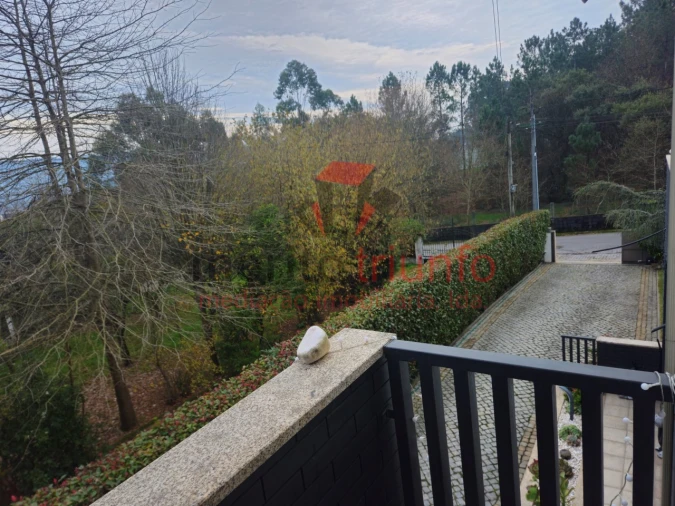 Moradia T3 para Venda em Manhente Foto 65