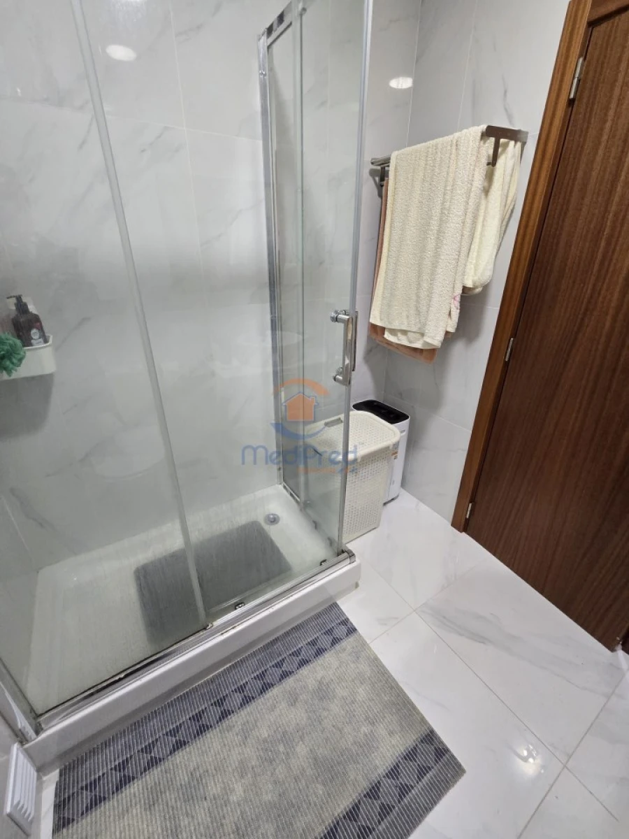 Apartamento T2 para Venda em Póvoa de Santo Adrião e Olival Basto Foto 17