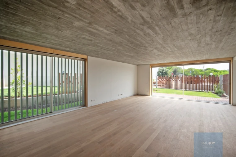 Moradia T3 para Venda em Cascais e Estoril Foto 2