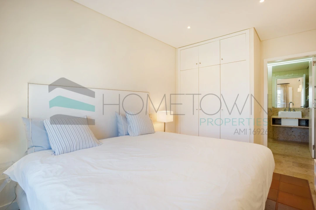 Apartamento T2 para Venda em Quarteira Foto 22