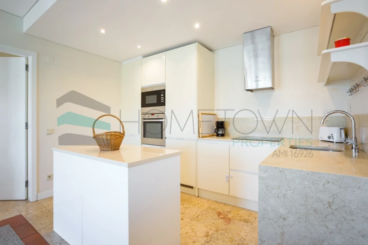 Apartamento T2 para Venda em Quarteira Foto 13