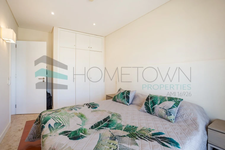 Apartamento T2 para Venda em Quarteira Foto 19