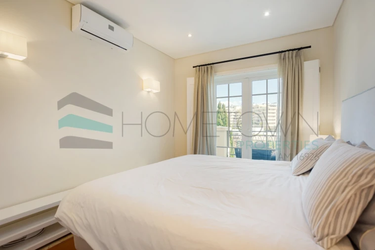 Apartamento T2 para Venda em Quarteira Foto 21