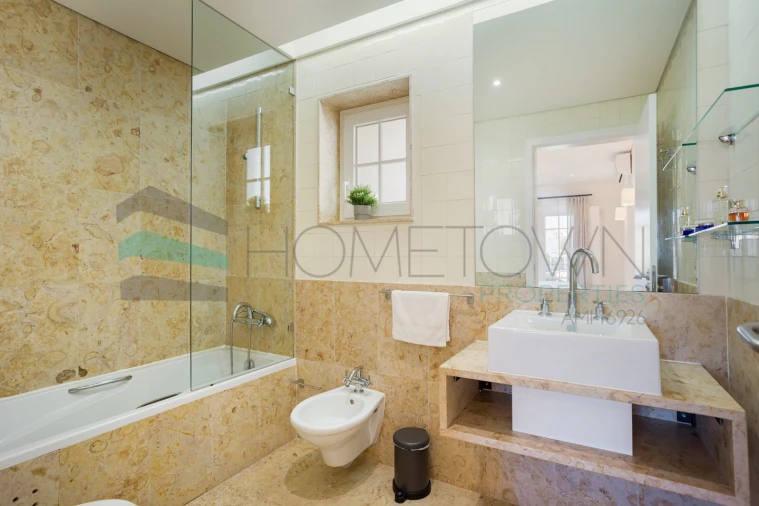 Apartamento T2 para Venda em Quarteira Foto 23