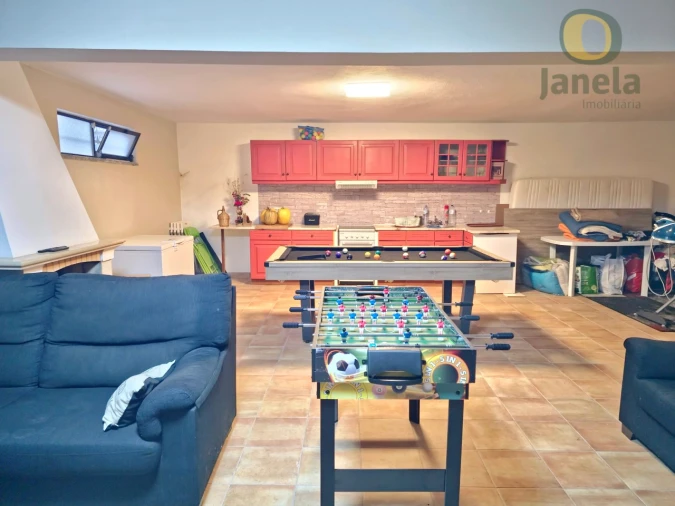 Moradia T3 para Venda em Quelfes Foto 28