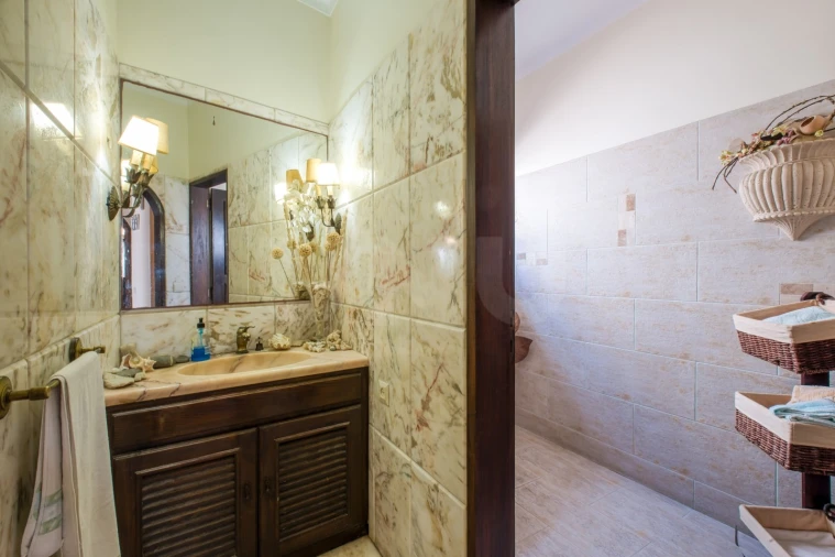 Moradia T5 para Venda em Peniche Foto 13