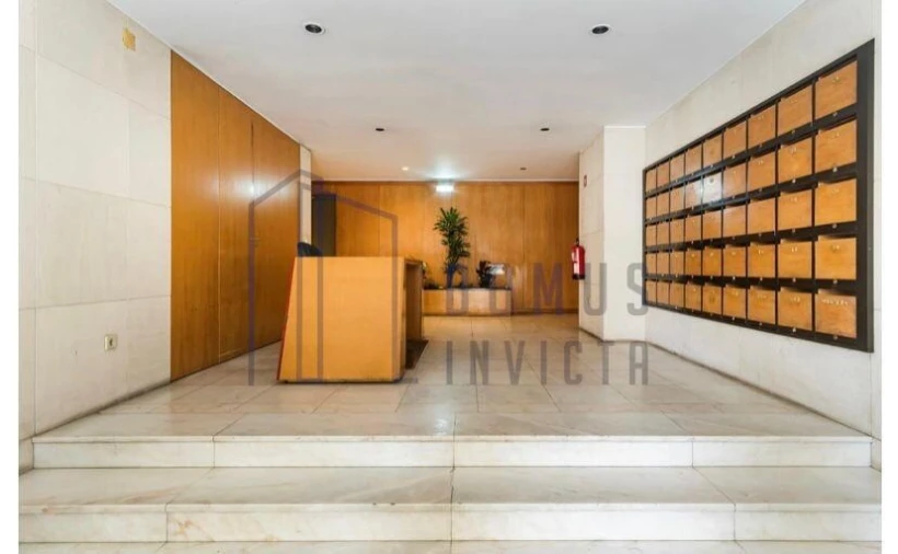 Apartamento T2 para Venda em Aldoar, Foz do Douro e Nevogilde Foto 13