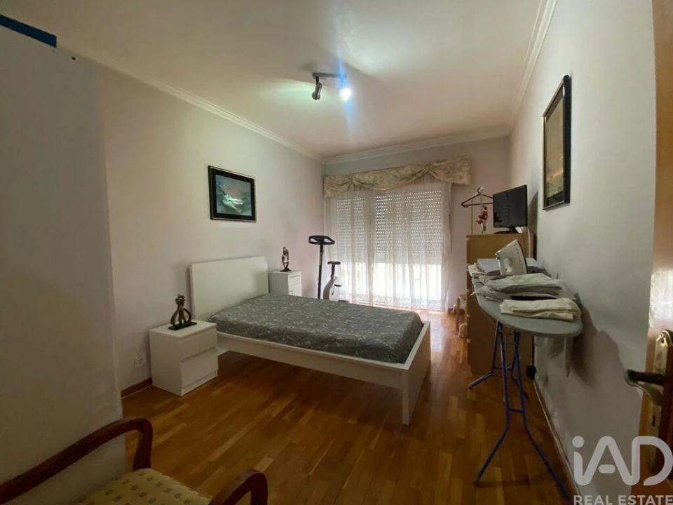 Apartamento T2 para Venda em Massamá e Monte Abraão Foto 5