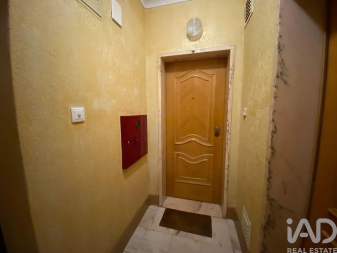 Apartamento T2 para Venda em Massamá e Monte Abraão Foto 13