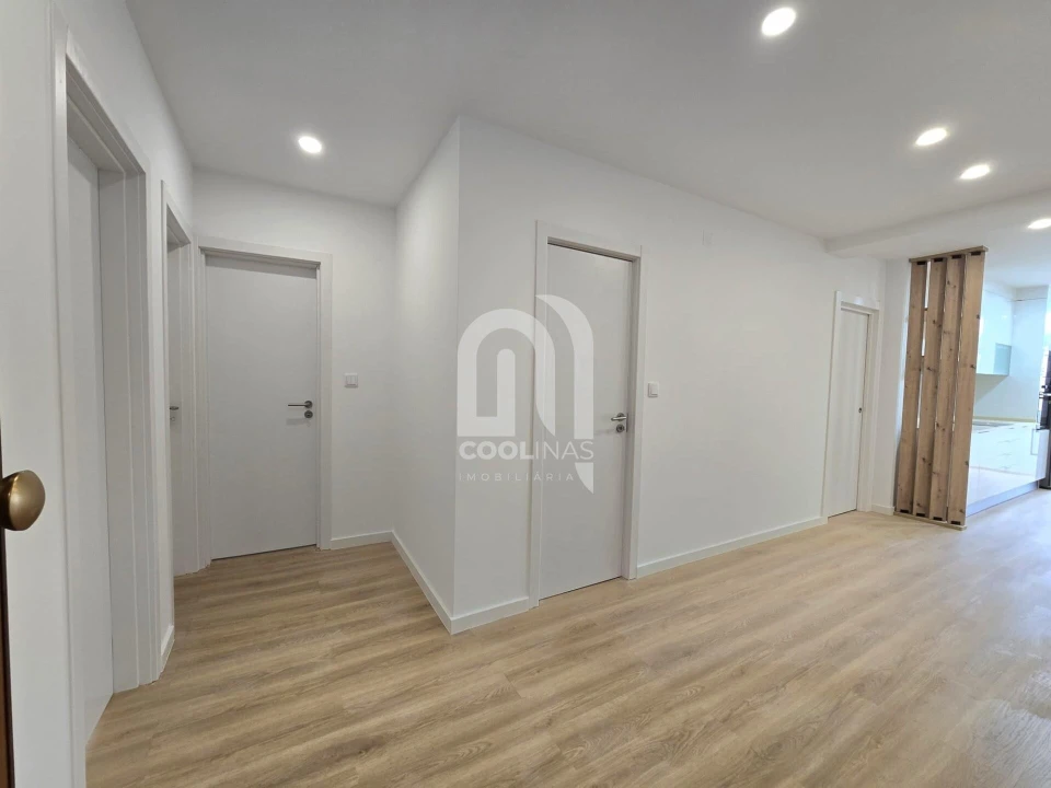 Apartamento T3 para Venda em Amora Foto 11