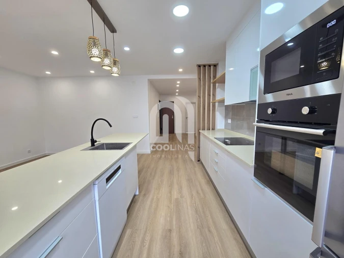 Apartamento T3 para Venda em Amora Foto 6