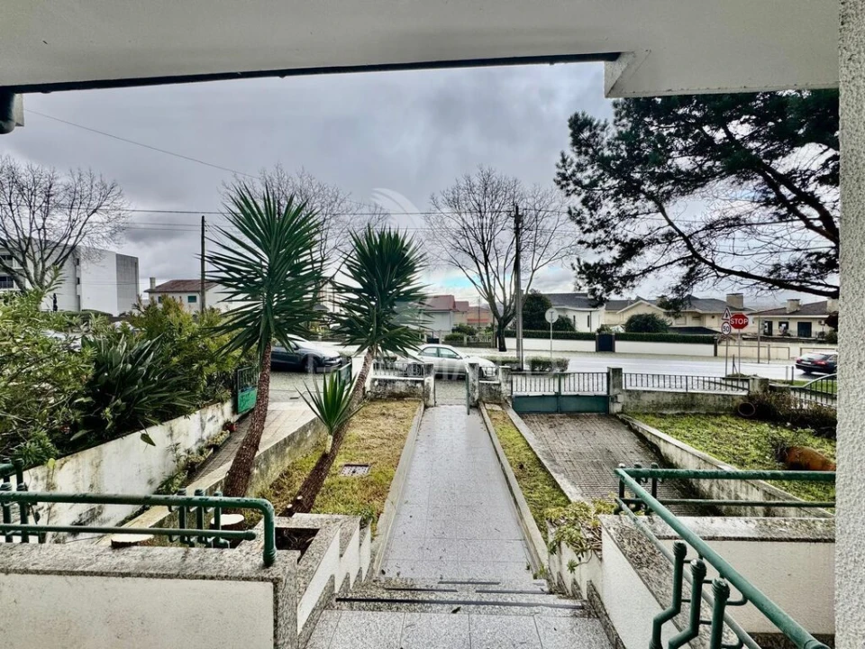 Moradia T4 para Venda em Sande (São Martinho) Foto 2