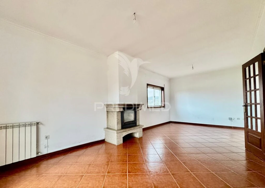 Moradia T4 para Venda em Sande (São Martinho) Foto 4